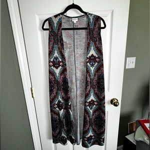 Cardigan sleeveless LulaRoe. Size XS. Colorful